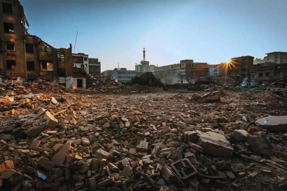 详细阅读:违章建筑的认定标准及相关法律规定介绍 违章建筑的认定标准及相关法律规定介绍